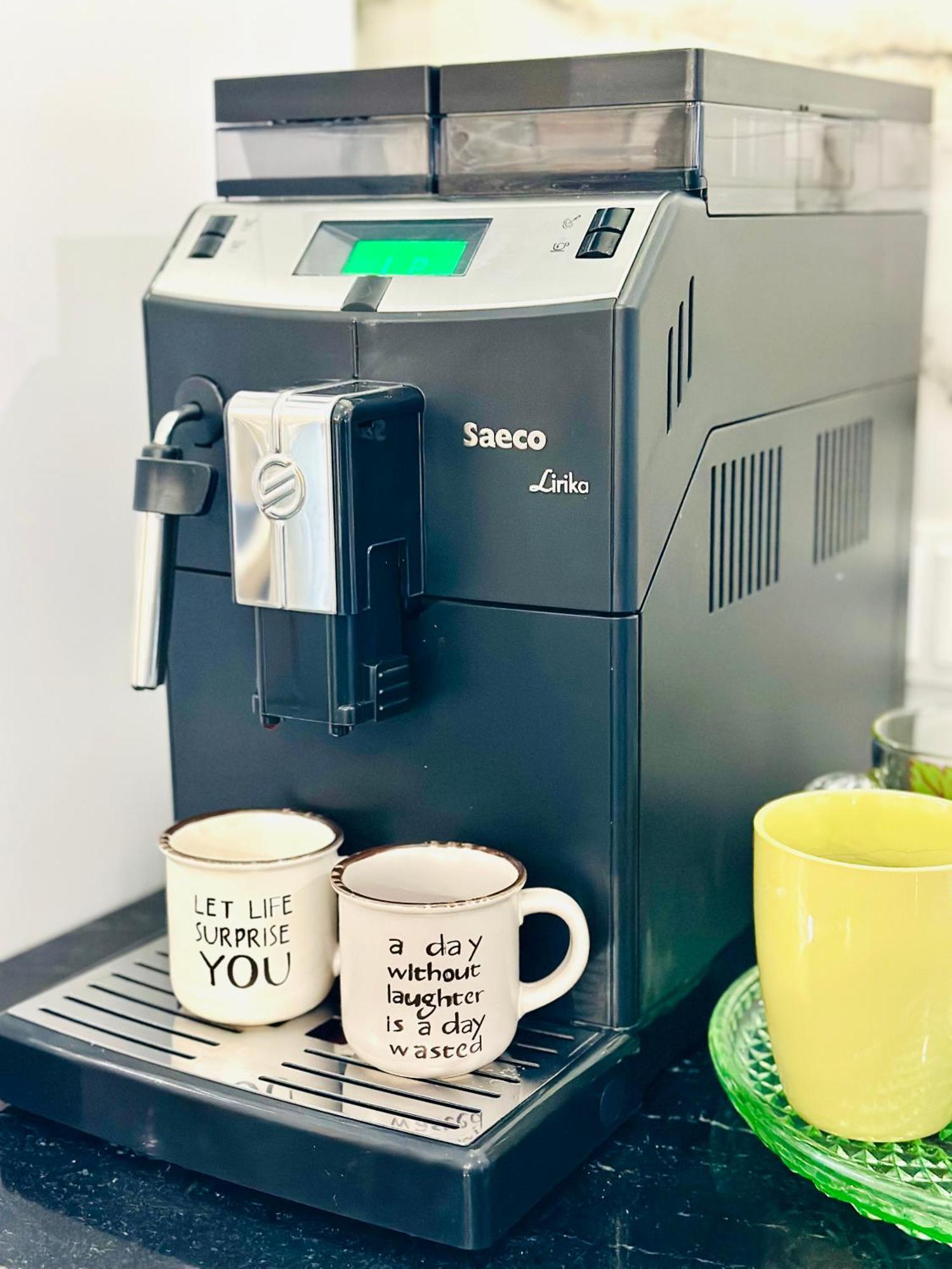 Comfortable Apartments With A Coffee Machine In The City Centre, Zlata Plaza Ρίβνε Εξωτερικό φωτογραφία